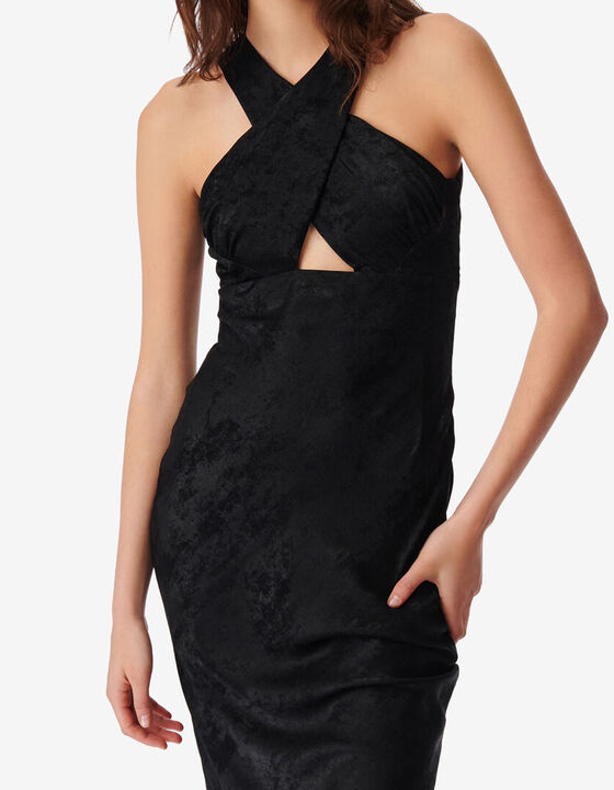 ROBE LONGUE &Agrave; D&Eacute;COUPE