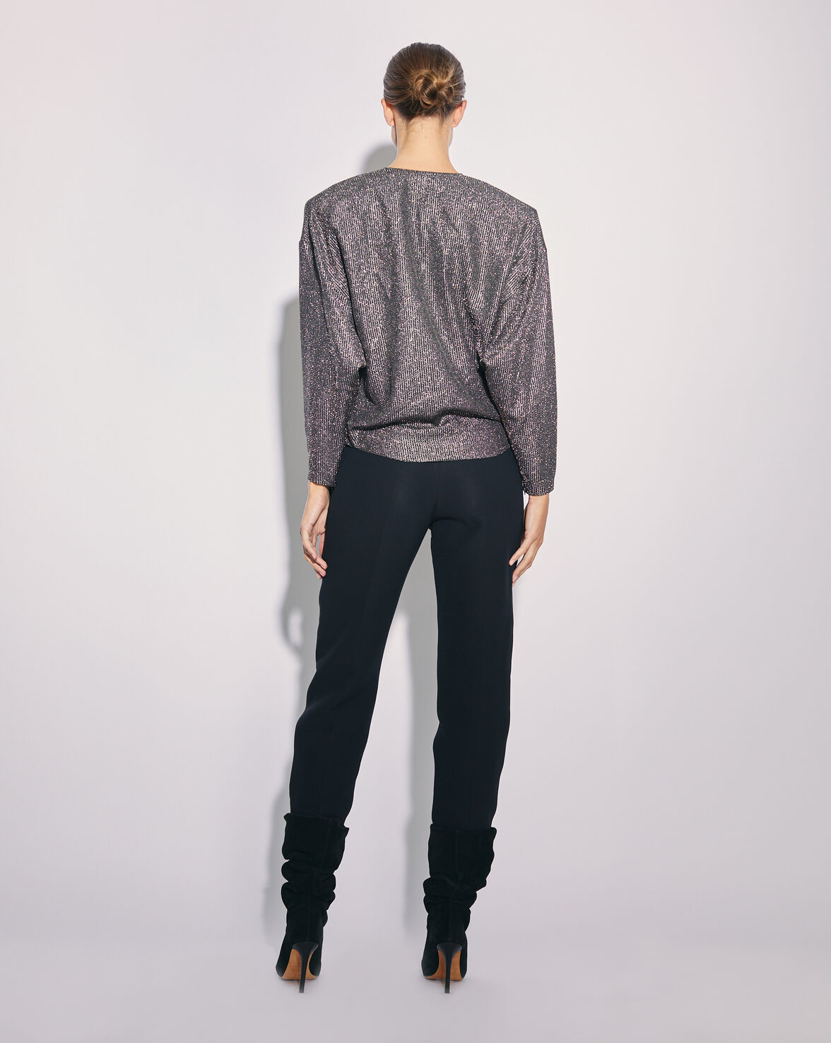 BANJO METALLIC KNIT V NECK TOP image number null