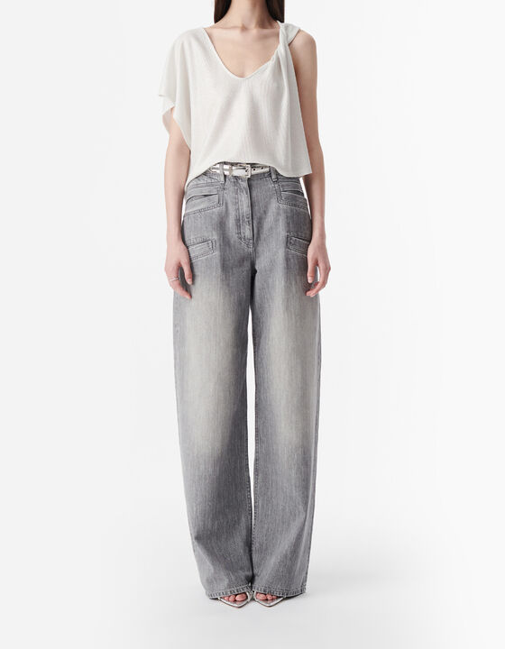 ASYMMETRICAL TOP