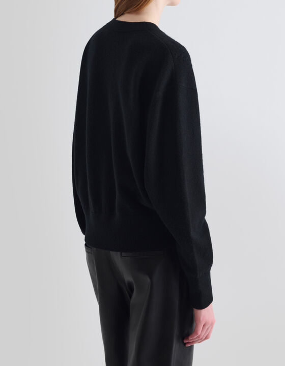 V-NECK CASHMERE SWEATER