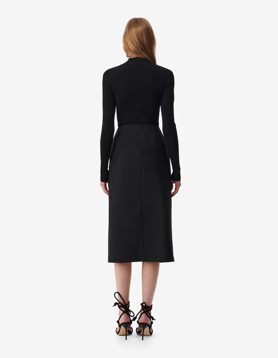 MID-LENGTH WRAP SKIRT