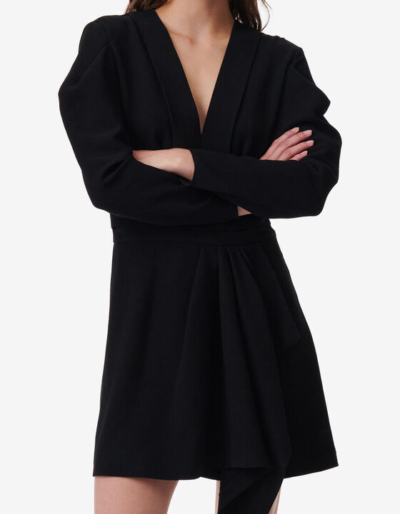 ROBE COURTE COL V &Agrave; VOLANTS