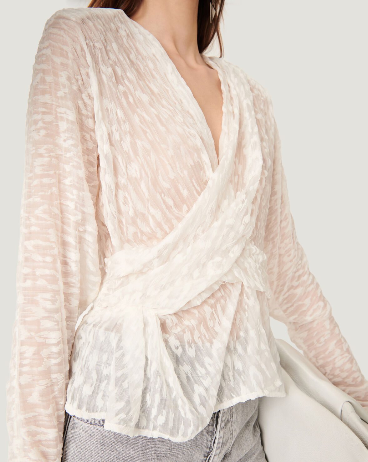 LENY DRAPE FRONT LEOPARD PRINT TOP image number null