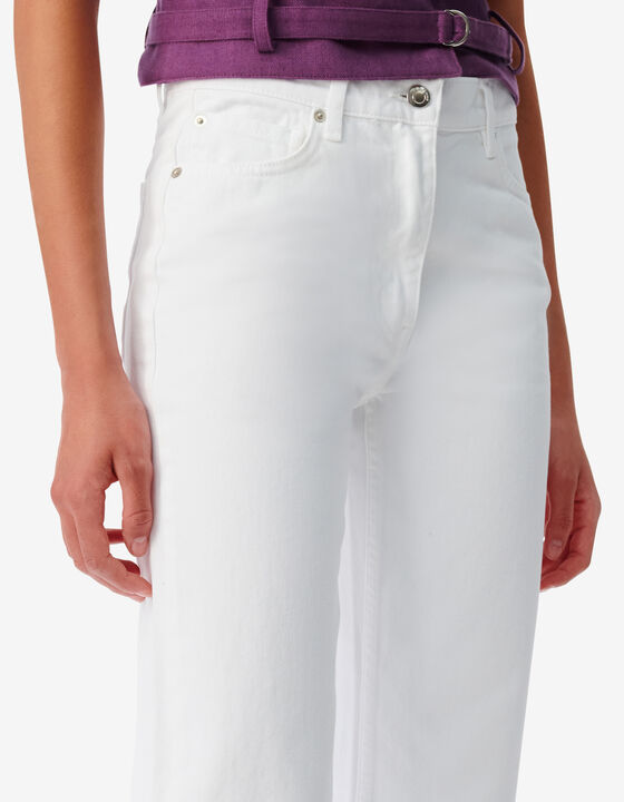 FLARED HIGH-RISE JEANS