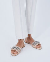 SAYLOU image number null