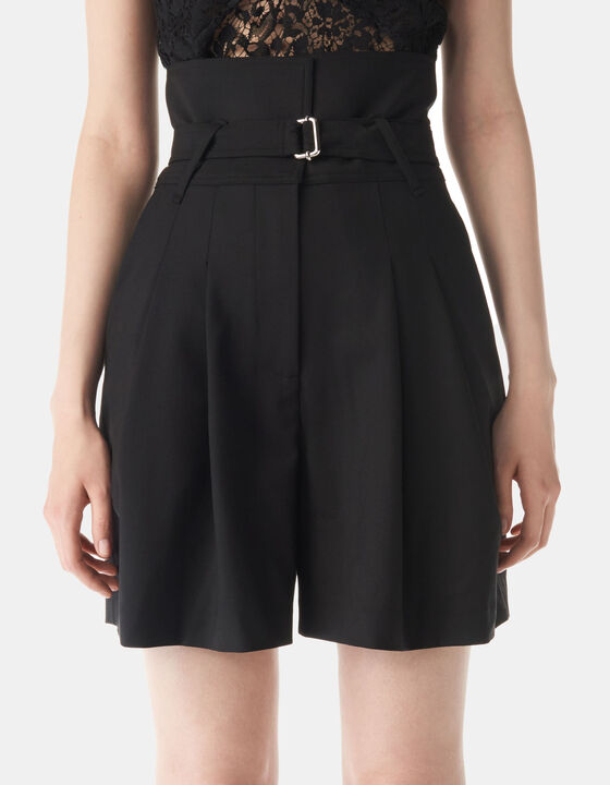 HIGH-WAISTED SHORTS