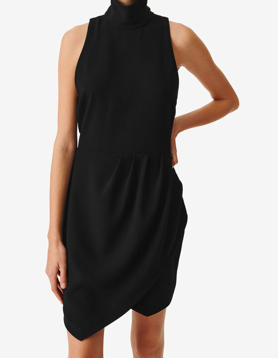 SHORT SLEEVELESS DRESS