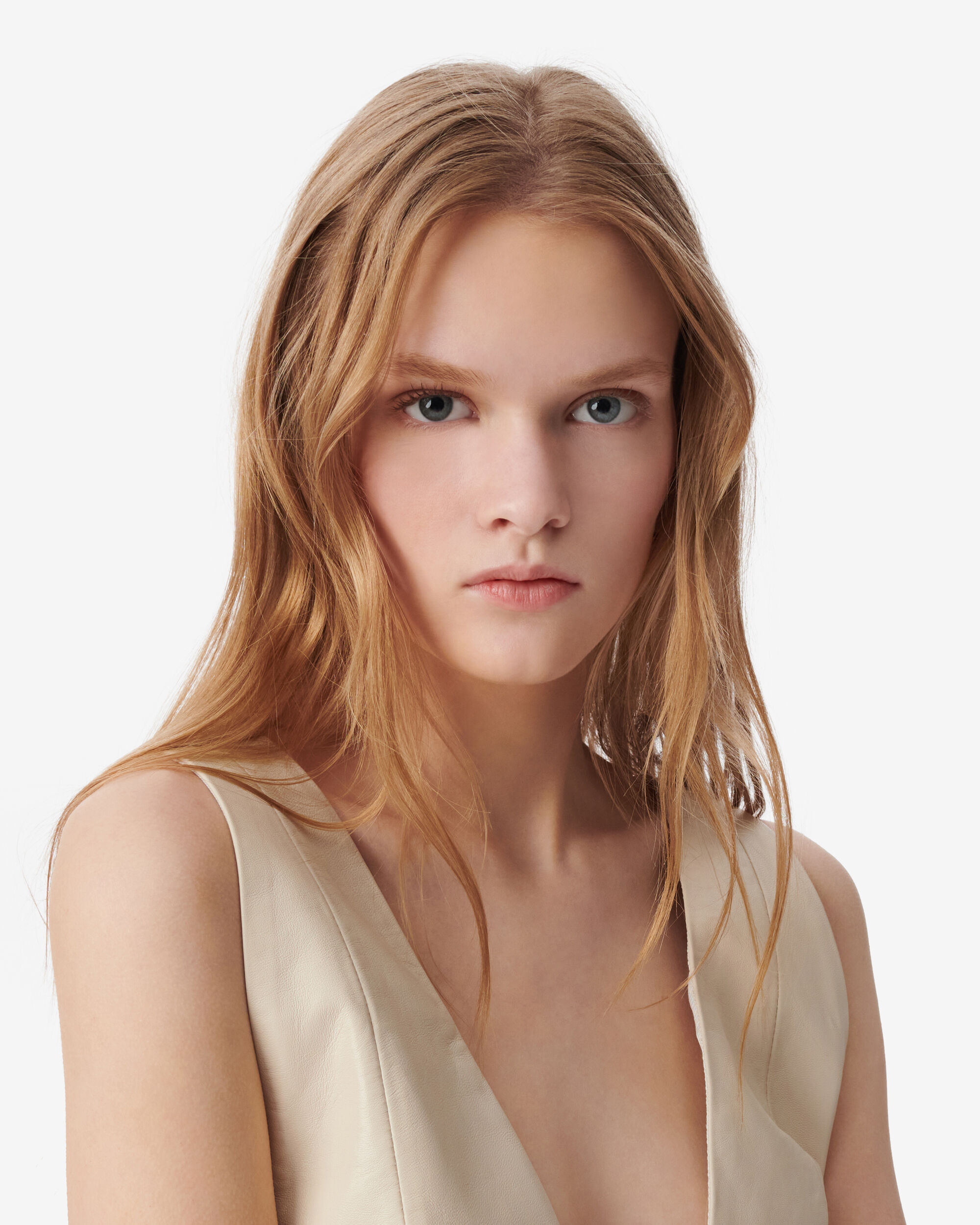 AMAIA image number null