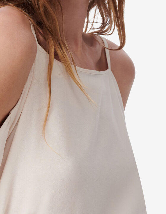 SQUARE-COLLARED CUT-OUT TOP