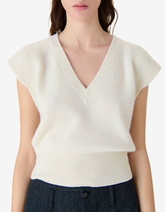 V-NECK SWEATER