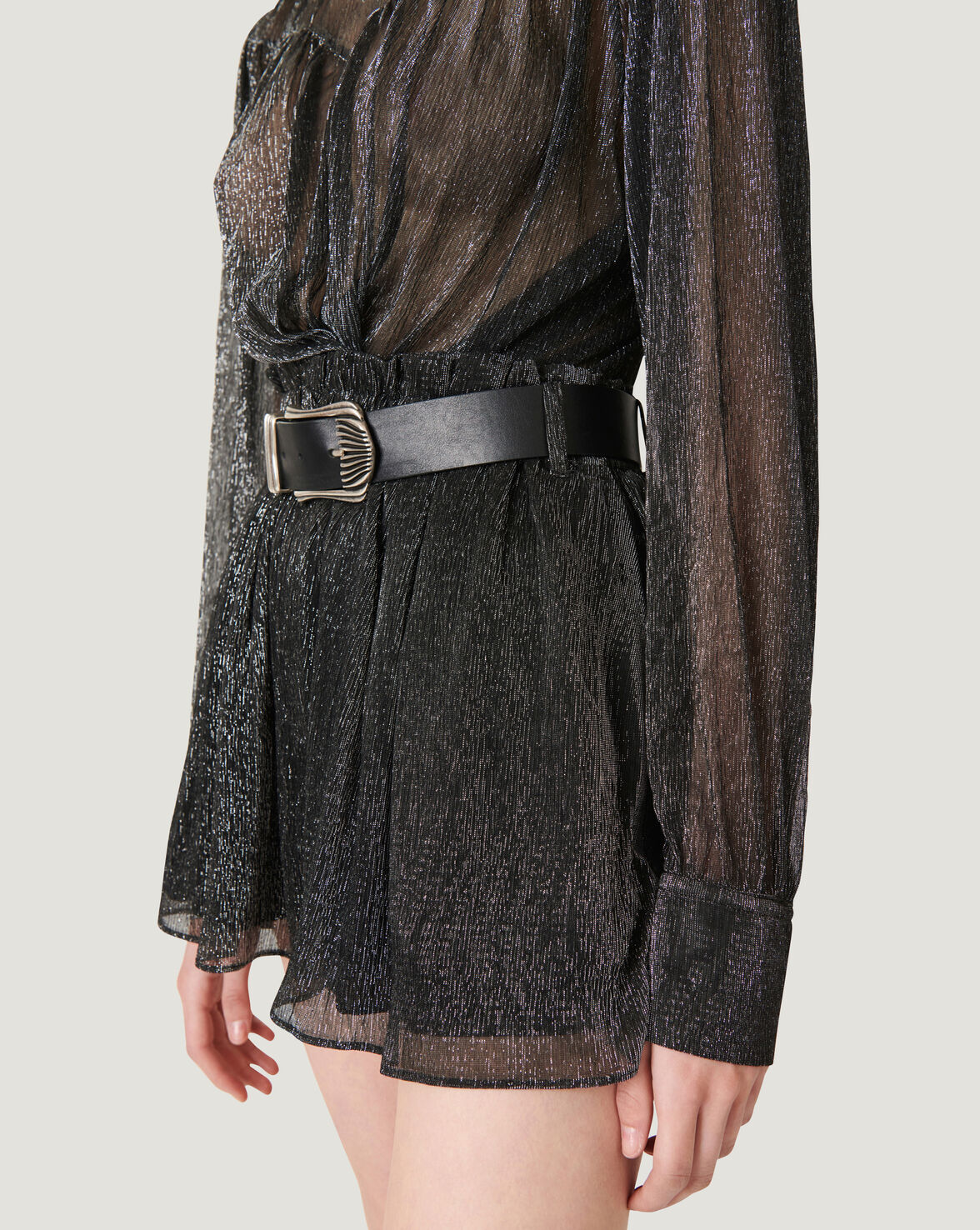 DANNIC METALLIC KNIT MINI SHORTS image number null