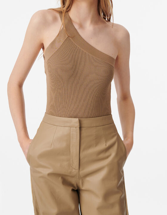 ASYMMETRICAL RIBBED TOP