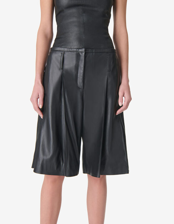 LEATHER SHORTS