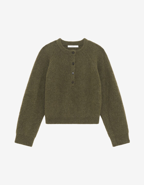 ROUND NECK SWEATER