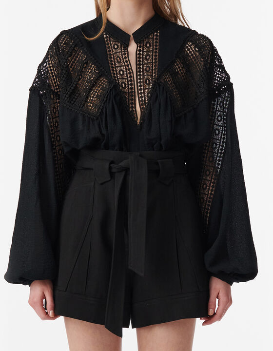 SHORT BLOUSE