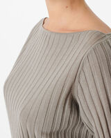 LEOTIE image number null