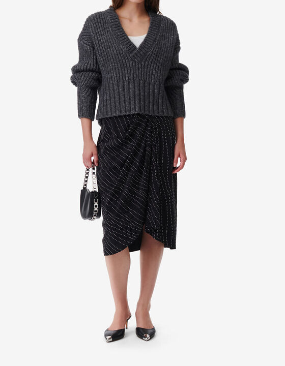 OVERSIZED V-NECK SWEATER