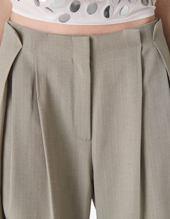 WIDE-LEG PLEATED PANTS