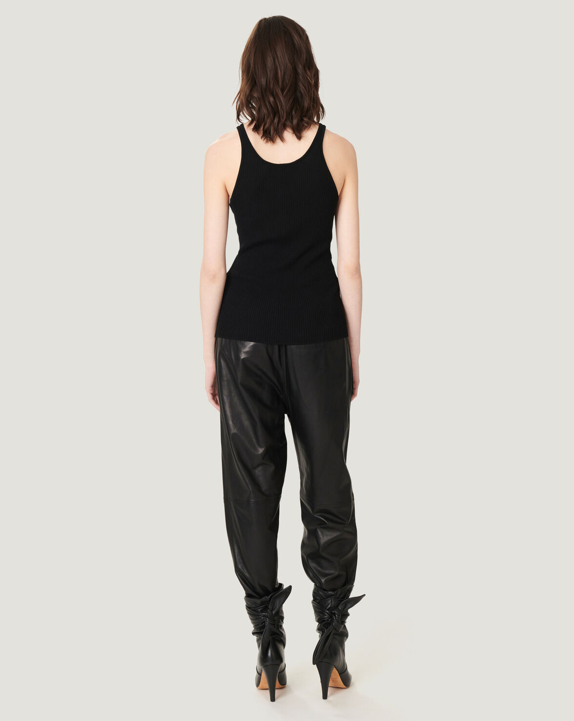 ELISON RIBBED SCOOP TANK TOP image number null