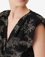 TOULO image number null