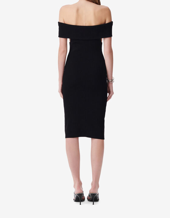 ROBE C&Ocirc;TEL&Eacute;E &Agrave; &Eacute;PAULES D&Eacute;NUD&Eacute;ES