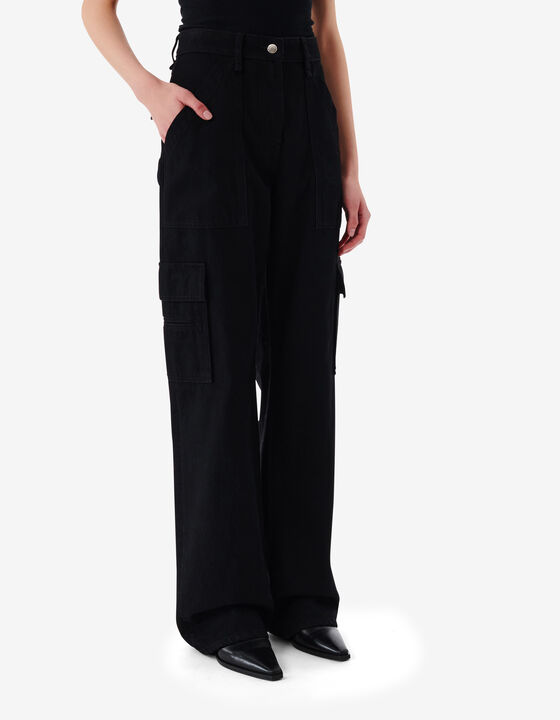 LOOSE FIT CARGO JEANS