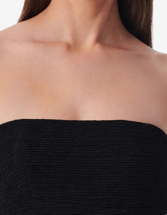 LONG FITTED BACKLESS DRESS