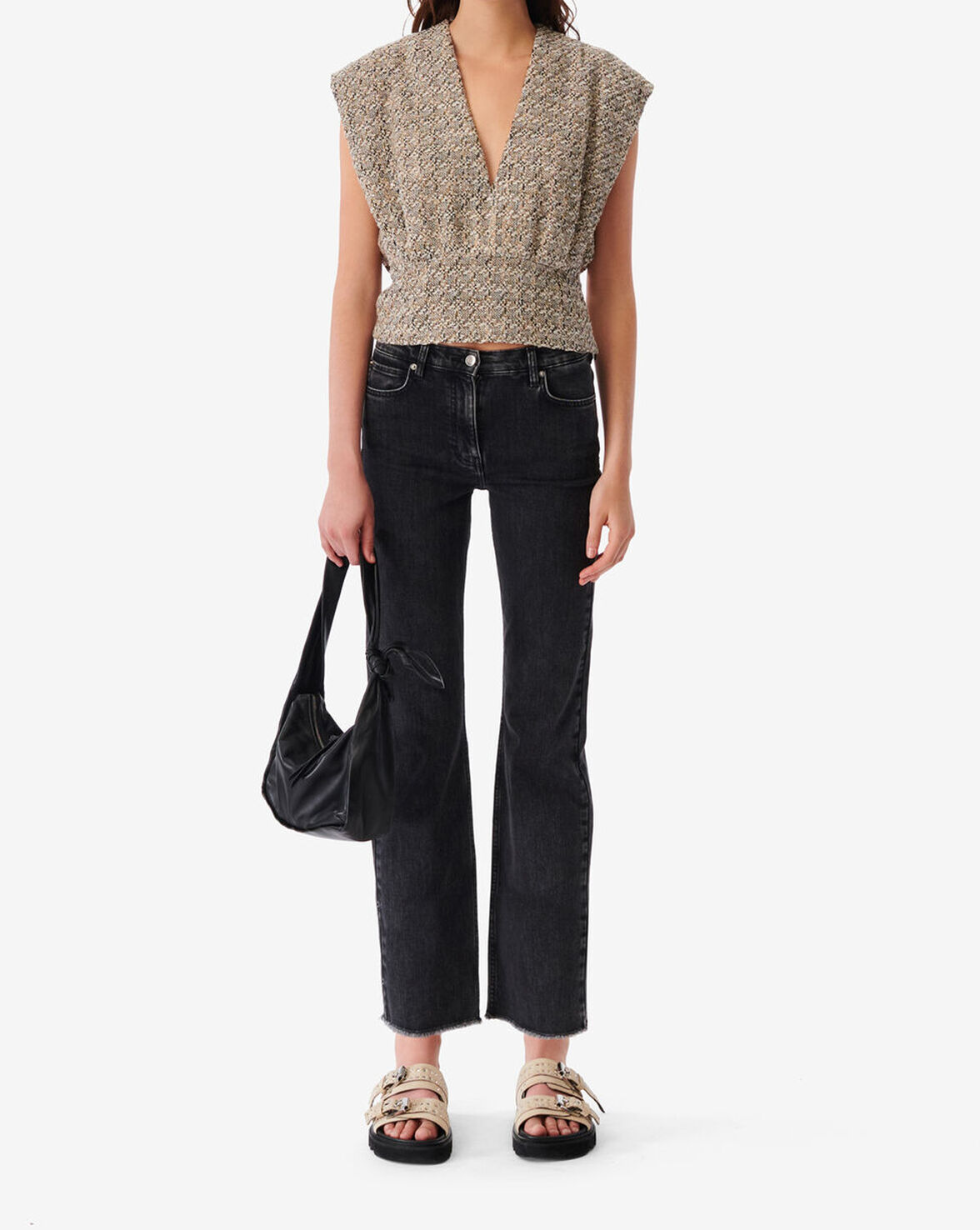 GLENA image number null