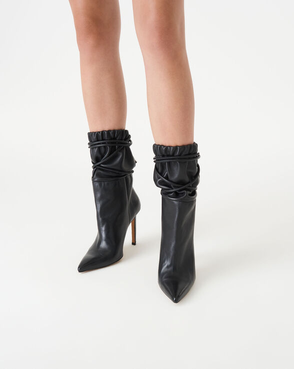 HOSTA LEATHER ANKLE BOOTS