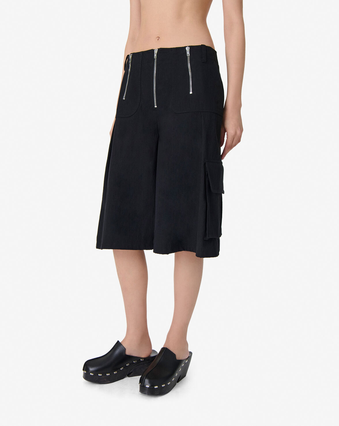 JOZIE image number null