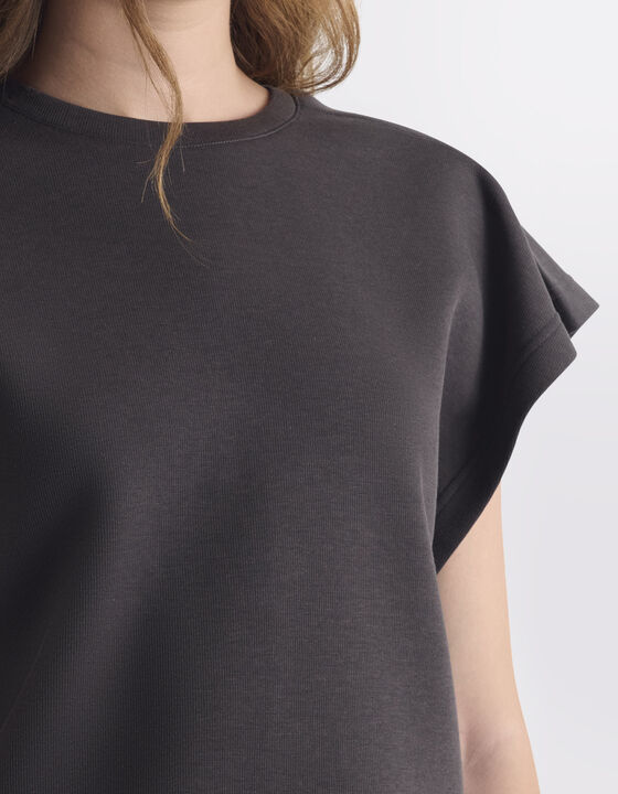STRUCTURED-SHOULDER T-SHIRT