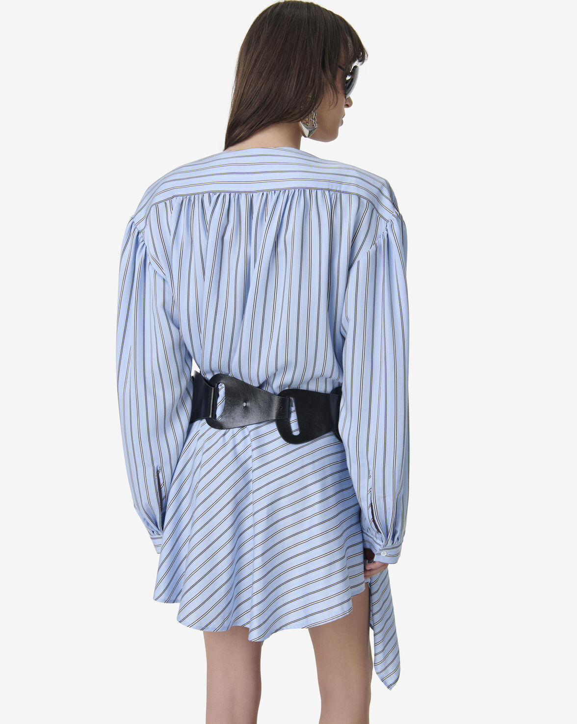 UTENIA image number null