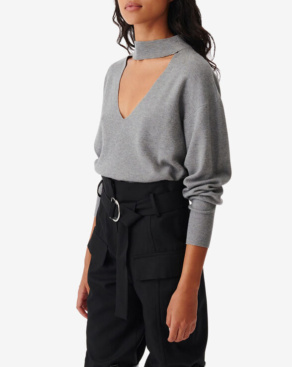 ZOELA CUT OUT KNIT SWEATER