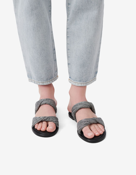 FLAT SANDALS