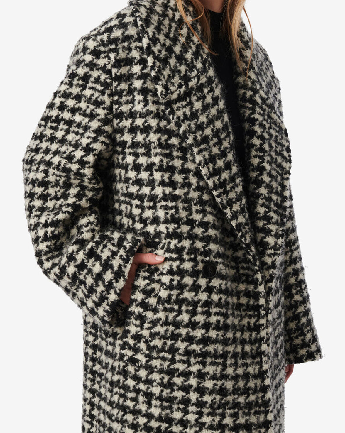 WYRA image number null