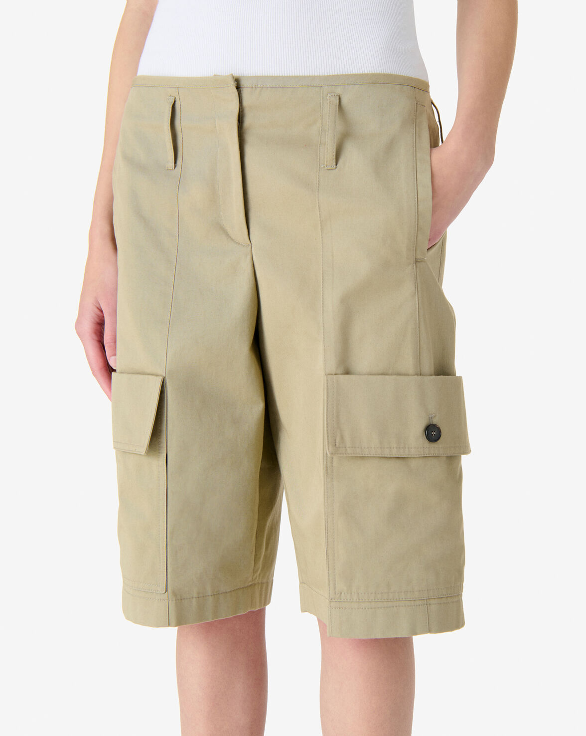 IZYRA image number null