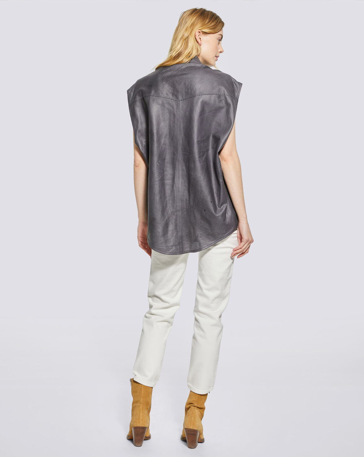 ACANTHI OVERSIZED SLEEVELESS LEATHER SHIRT image number null