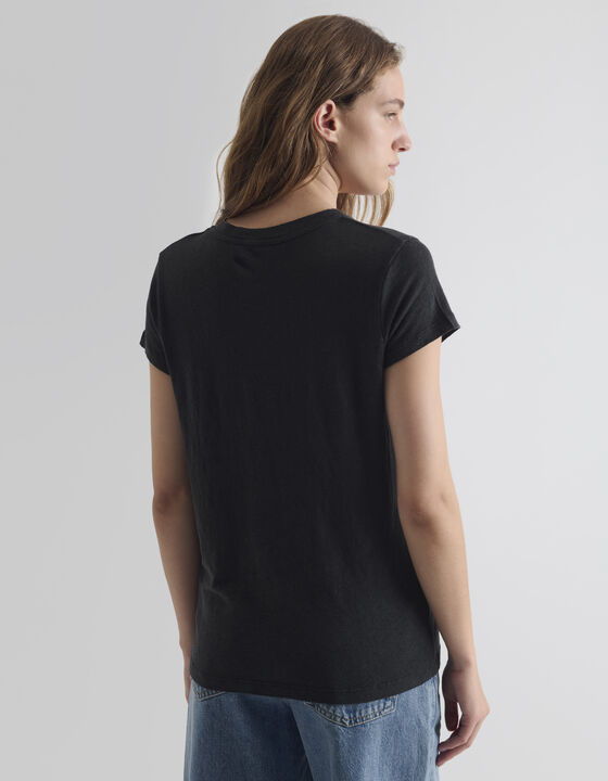 LOW-CUT T-SHIRT