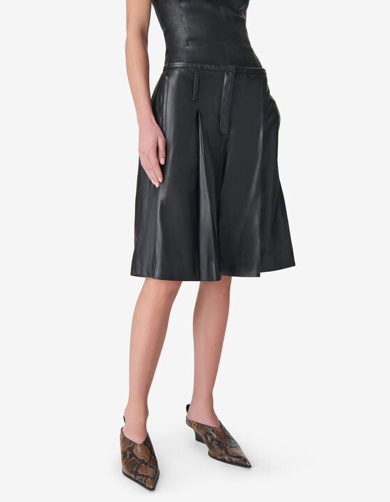 LEATHER SHORTS