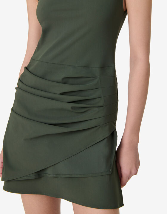 SHORT DRESS WITH A HIGH NECKLINE