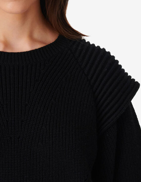 ROUND-NECK WOOL SWEATER