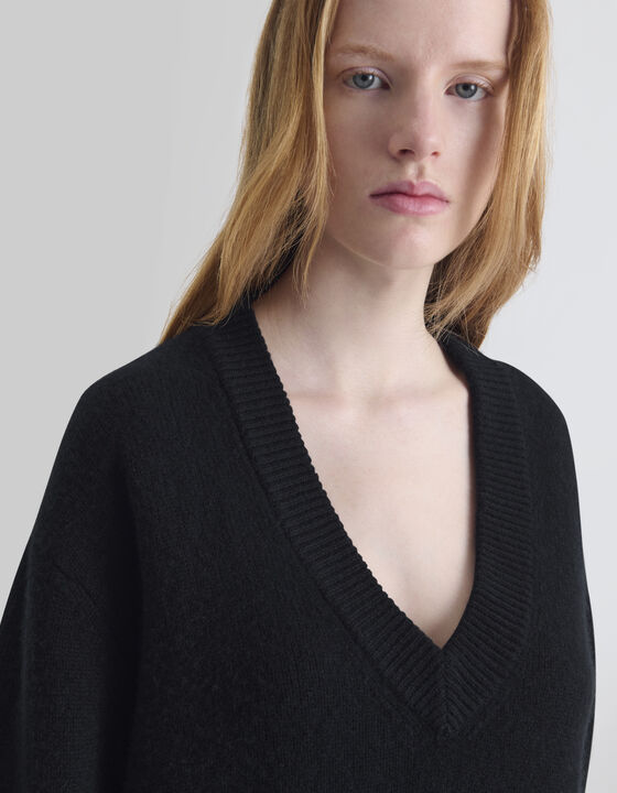 PULL COL V EN CACHEMIRE