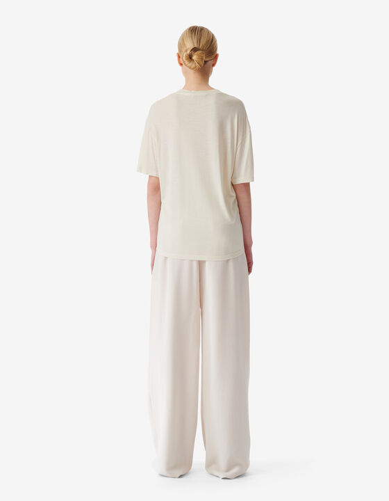 OVERSIZED V-NECK T-SHIRT