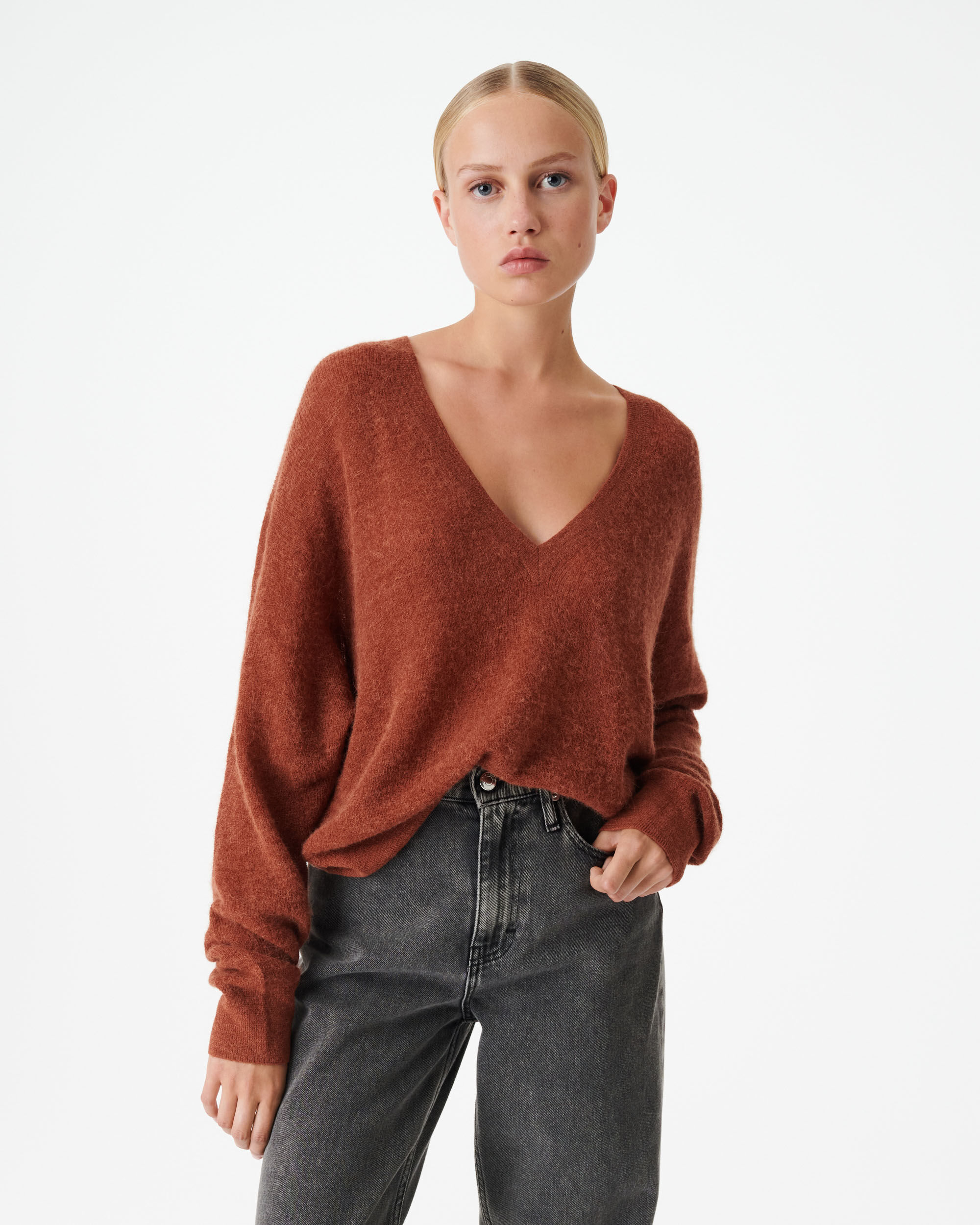 IRO FALL WINTER 22 COLLECTION | BALL 