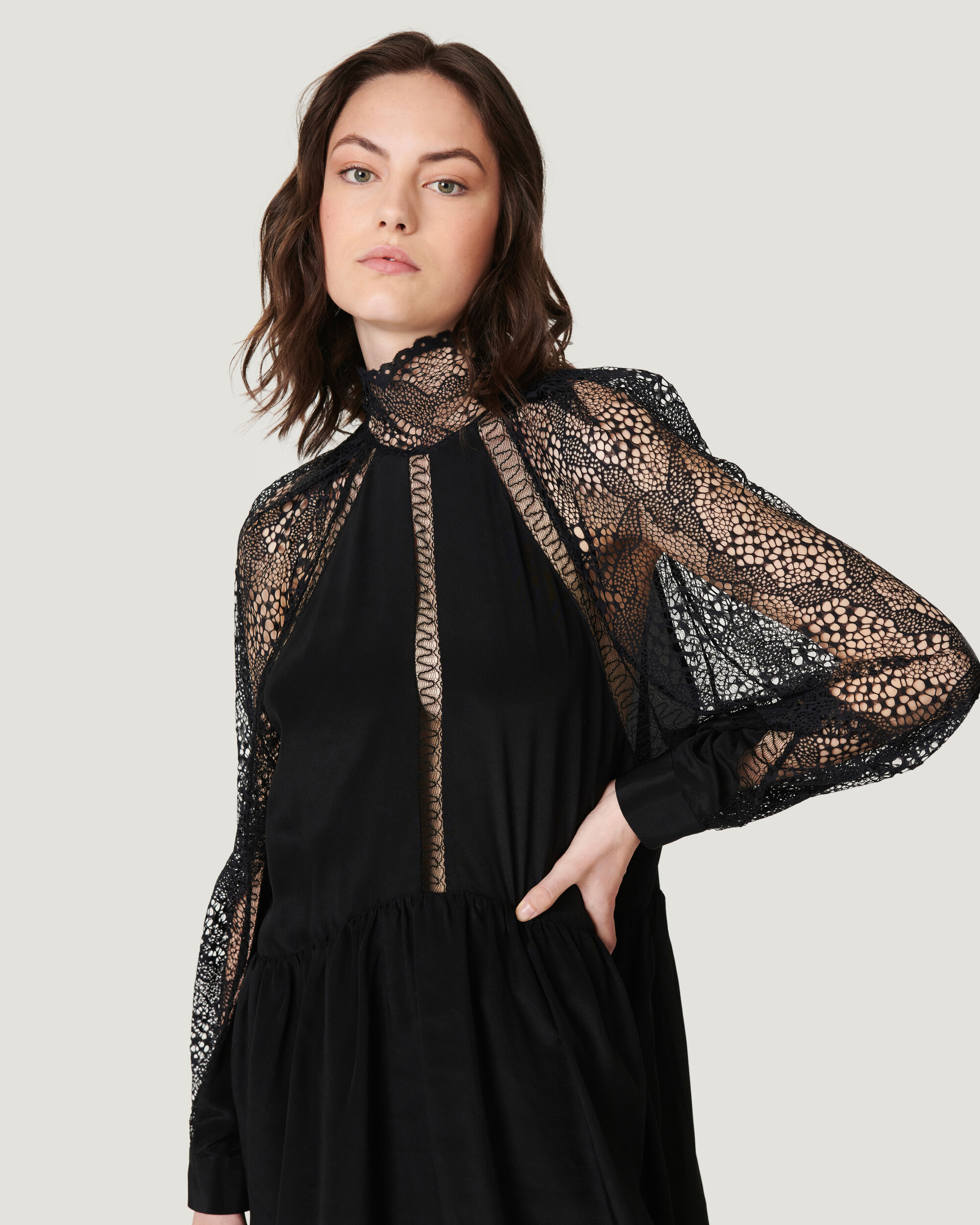 iro lace dress