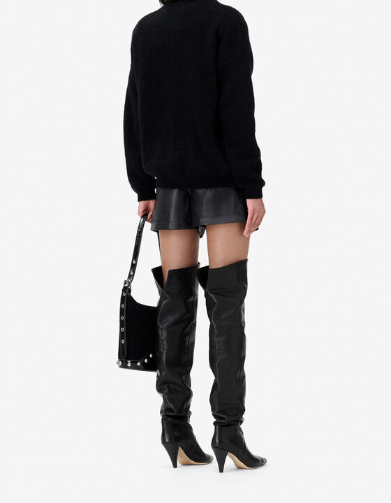 ROUND-NECK PULL